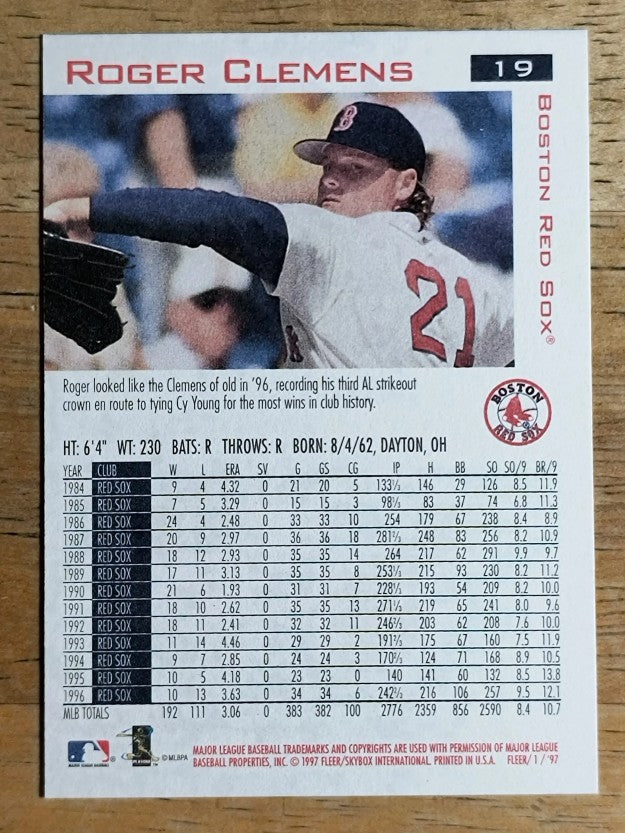 1997 Fleer #19 Roger Clemens