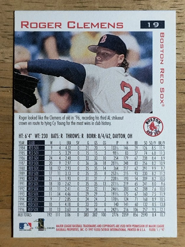 1997 Fleer #19 Roger Clemens