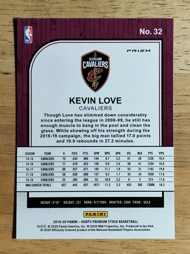 2019-20 Hoops Premium Stock Prizms Purple Disco #32 Kevin Love