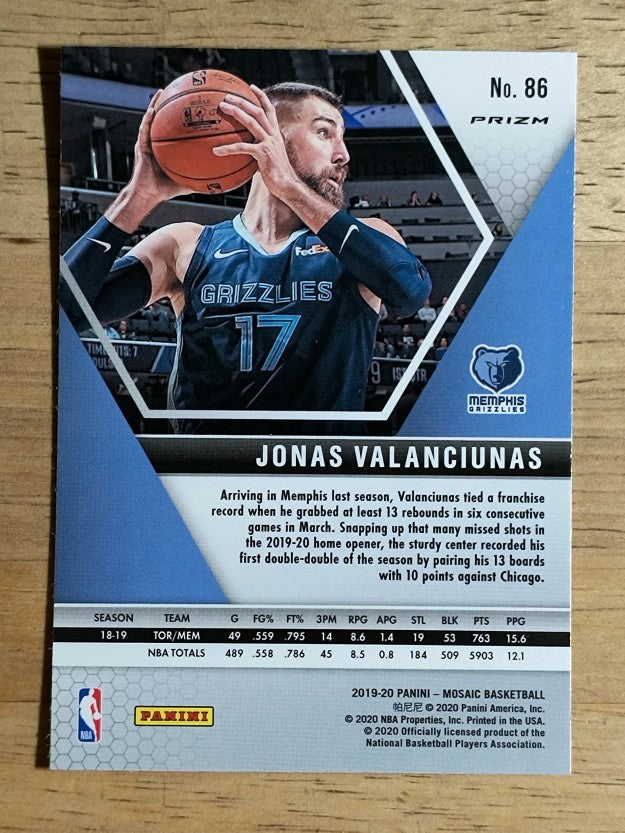 2019-20 Panini Mosaic Mosaic Orange Reactive #86 Jonas Valanciunas