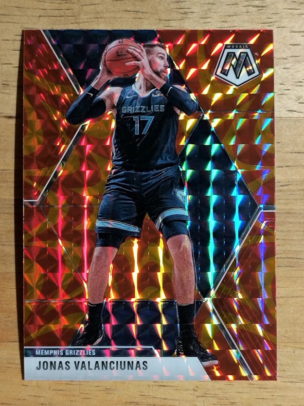 2019-20 Panini Mosaic Mosaic Orange Reactive #86 Jonas Valanciunas