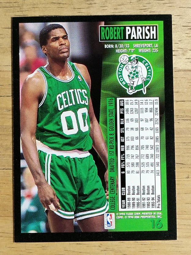 1994-95 Fleer #16 Robert Parish