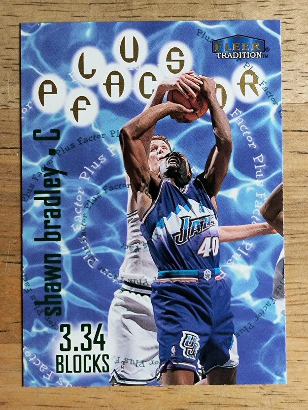1998-99 Fleer Tradition #138 Shawn Bradley PF