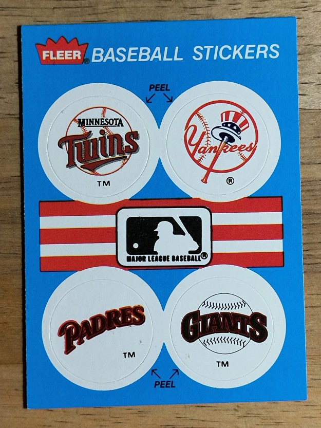 1989 Fleer Team Stickers #28 Twins/Yankees/Padres/Giants