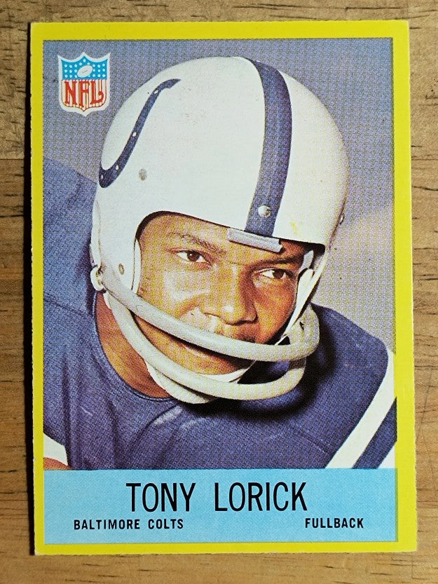 1967 Philadelphia #18 Tony Lorick (EXMT)