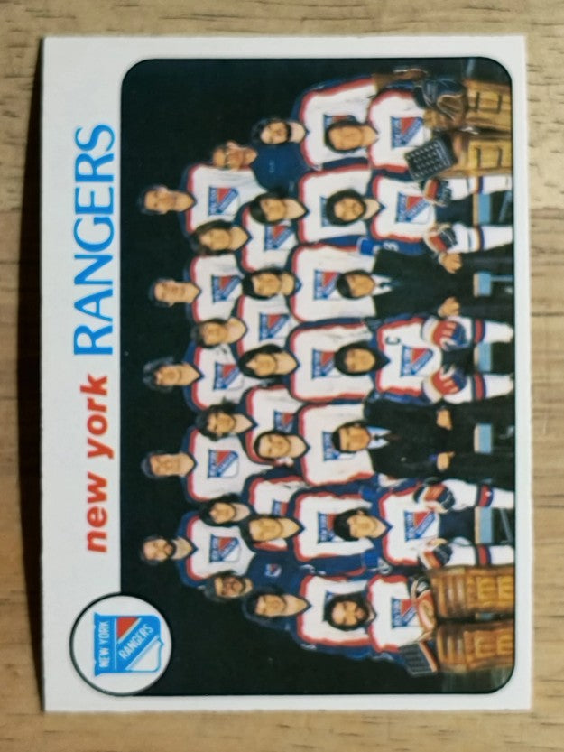 1978-79 O-Pee-Chee #202 Rangers Team (NM)