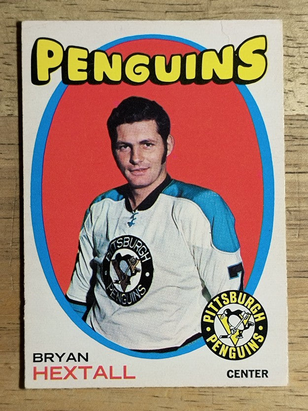 1971-72 O-Pee-Chee #16 Bryan Hextall (VGEX)