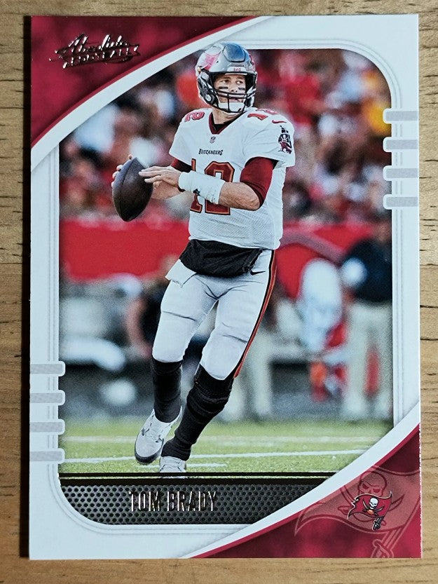 2020 Absolute Retail #42 Tom Brady