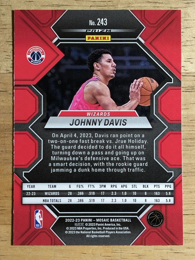 2022-23 Panini Mosaic Mosaic Green #243 Johnny Davis