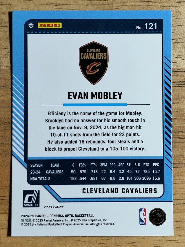 2024-25 Donruss Optic Green Seismic #121 Evan Mobley