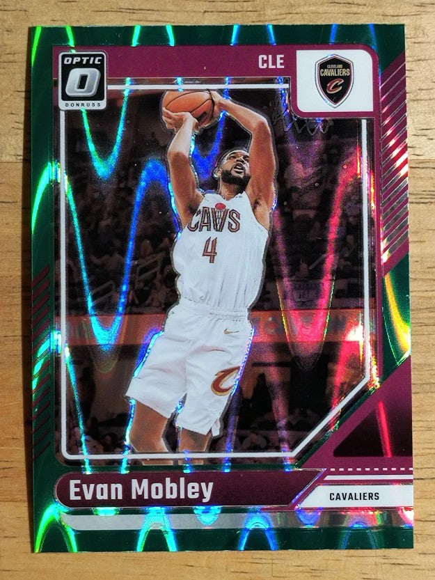 2024-25 Donruss Optic Green Seismic #121 Evan Mobley