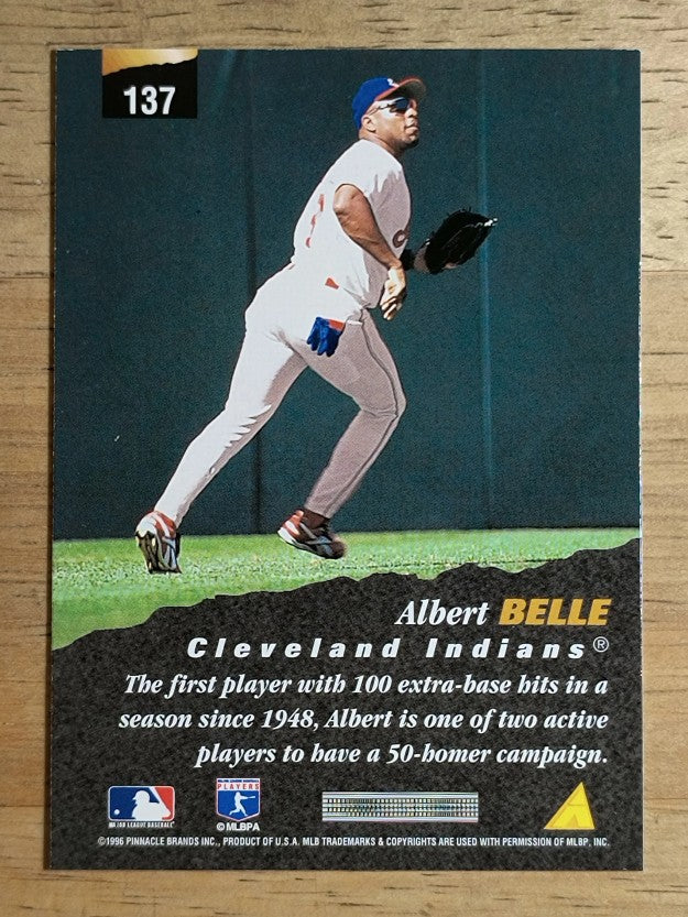 1996 Pinnacle #137 Albert Belle NAT