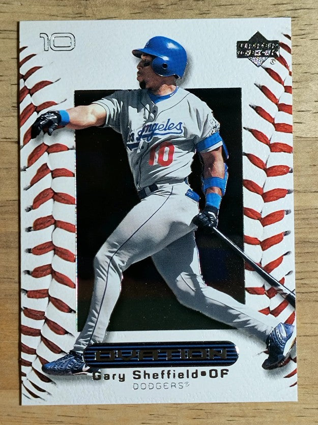 2000 Upper Deck Ovation #22 Gary Sheffield