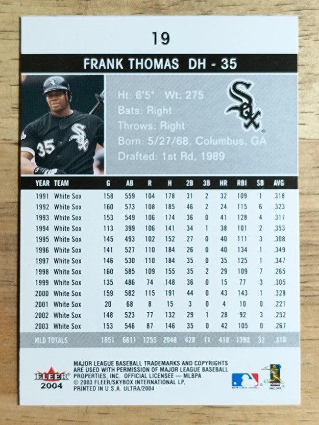 2004 Ultra #19 Frank Thomas