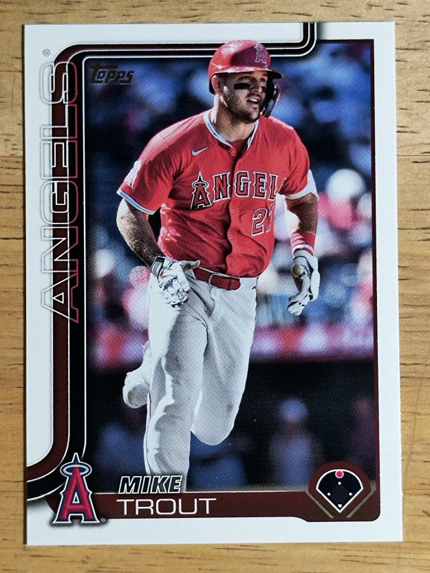2025 Topps #200 Mike Trout