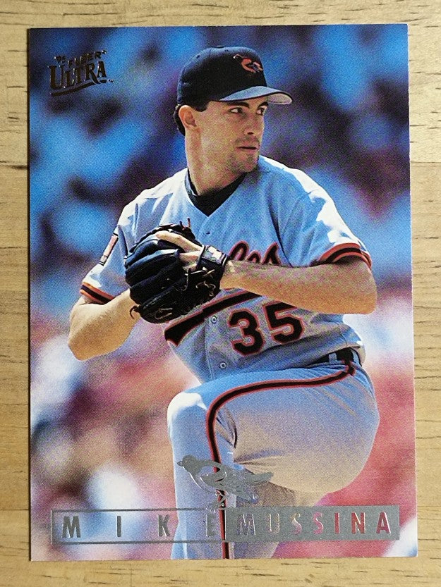 1995 Ultra #6 Mike Mussina