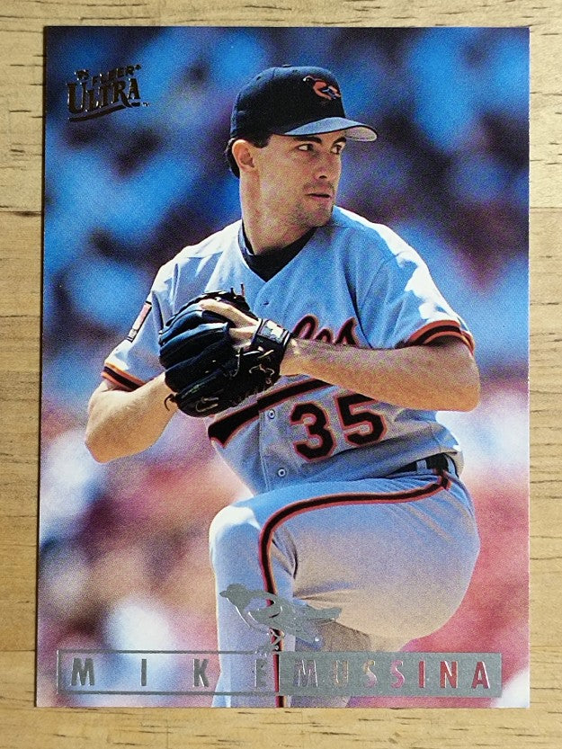 1995 Ultra #6 Mike Mussina