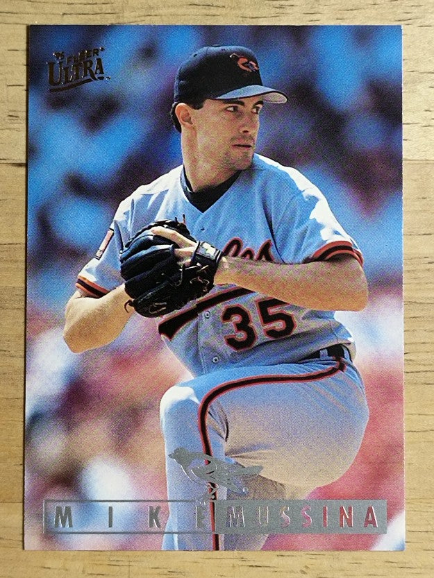 1995 Ultra #6 Mike Mussina