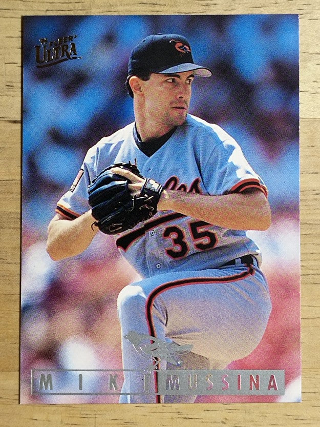 1995 Ultra #6 Mike Mussina