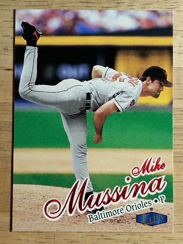 1998 Ultra #204 Mike Mussina