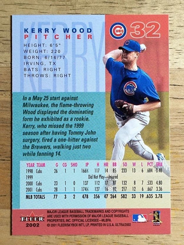 2002 Ultra #32 Kerry Wood