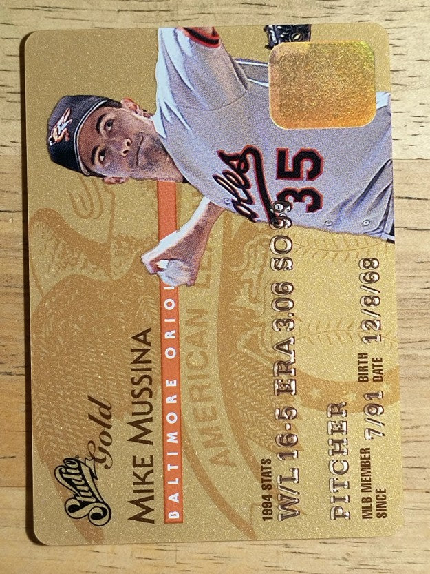 1995 Studio Gold Series #29 Mike Mussina