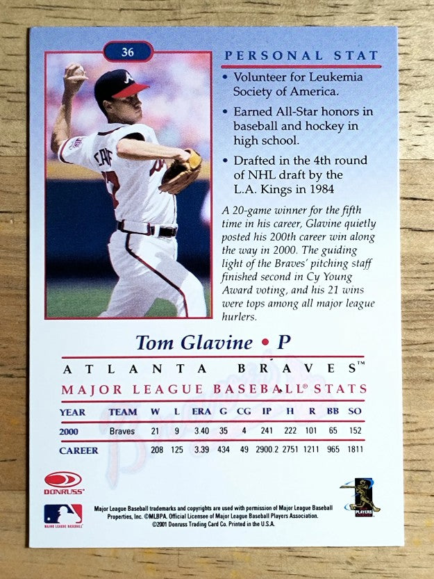 2001 Studio #36 Tom Glavine