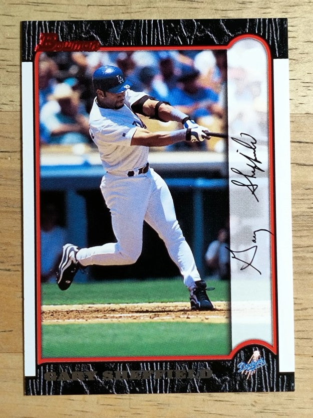 1999 Bowman #11 Gary Sheffield
