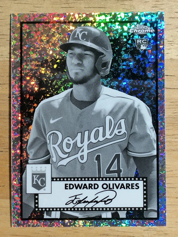 2021 Topps Chrome Platinum Black White Mini Diamond #85 Edward Olivares