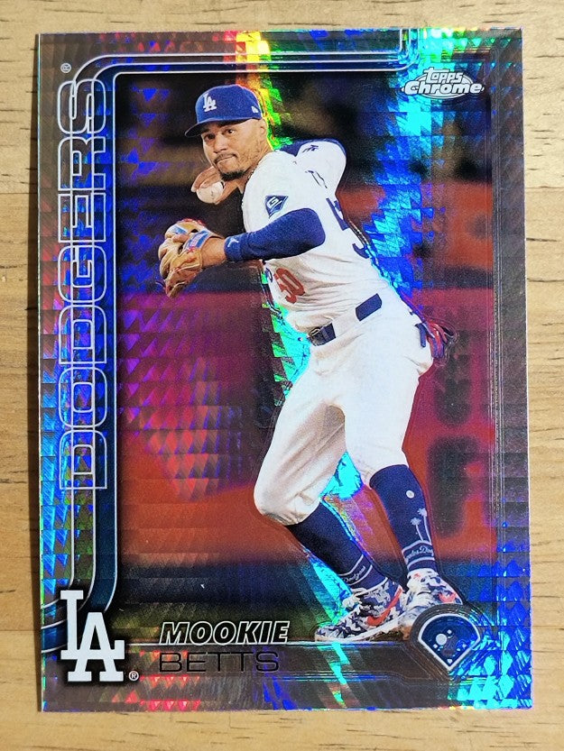 2025 Topps Chrome Prism Refractors #50 Mookie Betts