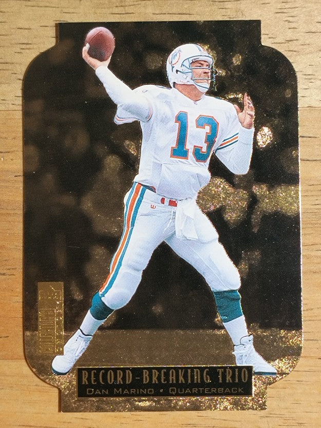 1996 Collector's Choice Update Record Breaking Trio #2 Dan Marino
