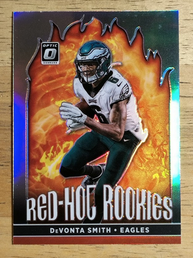 2021 Donruss Optic Red Hot Rookies #3 DeVonta Smith