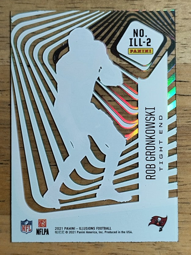 2021 Panini Illusions Illusionists Emerald #2 Rob Gronkowski