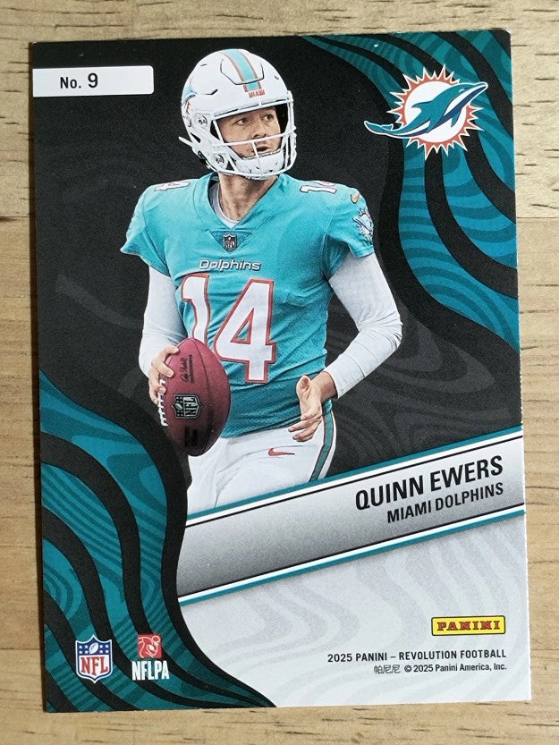 2025 Panini Revolution New Wave #9 Quinn Ewers
