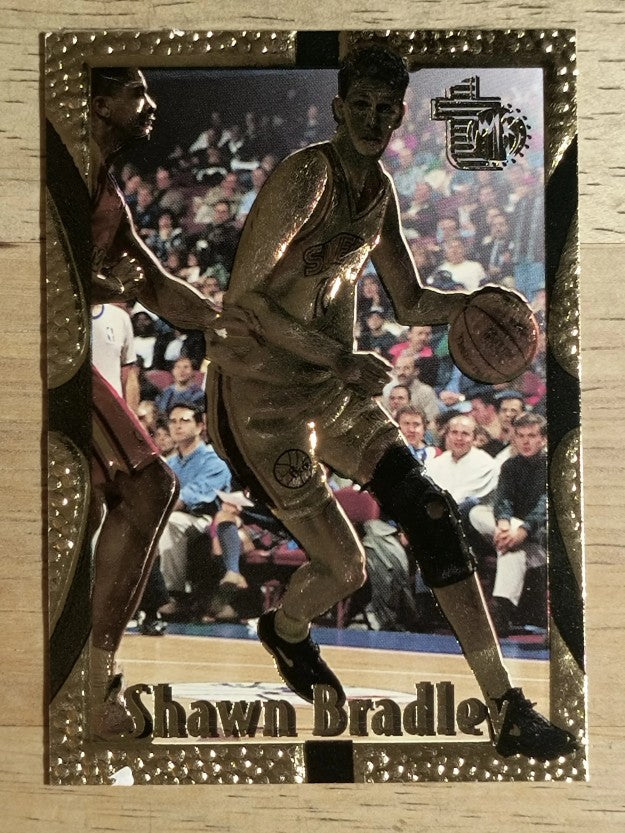1994-95 Embossed Golden Idols #71 Shawn Bradley