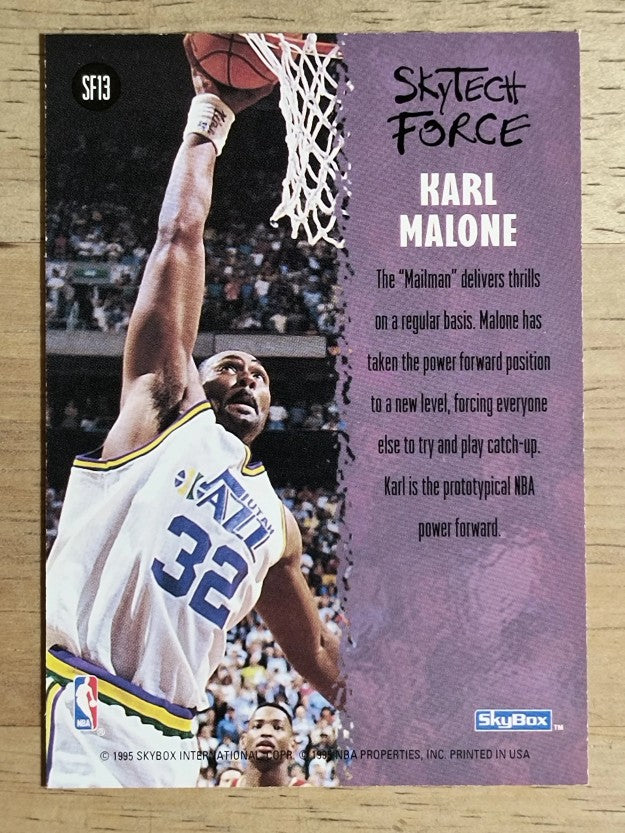 1994-95 SkyBox Premium SkyTech Force #SF13 Karl Malone