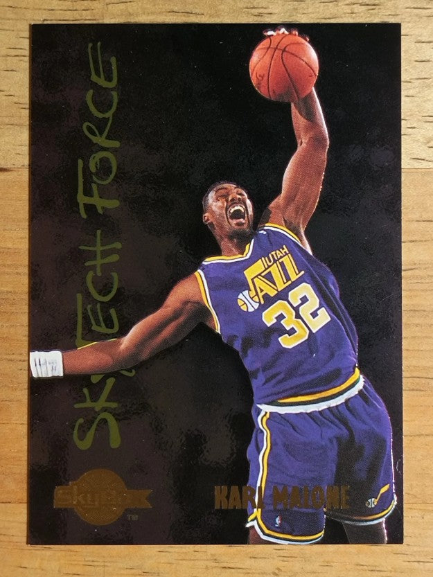 1994-95 SkyBox Premium SkyTech Force #SF13 Karl Malone