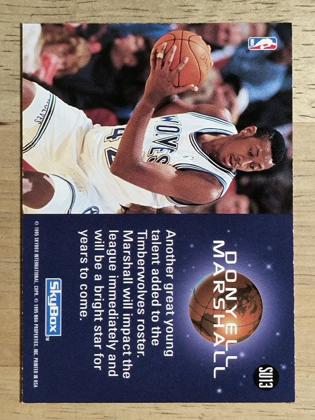 1994-95 SkyBox Premium Slammin' Universe #SU13 Donyell Marshall