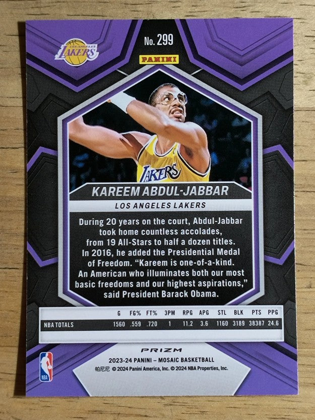 2023-24 Panini Mosaic Mosaic Reactive Blue #299 Kareem Abdul-Jabbar/NBA Greats