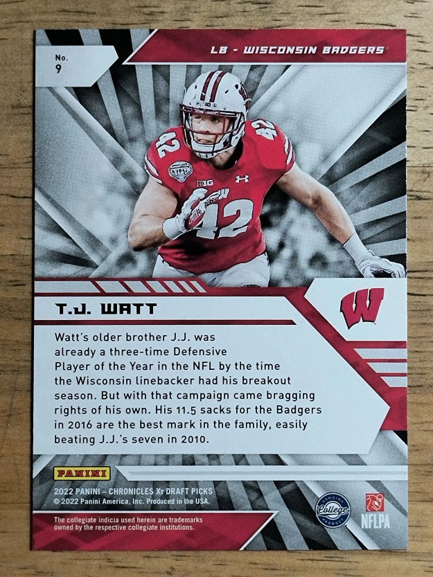 2022 Panini Chronicles Draft Picks XR #9 T.J. Watt