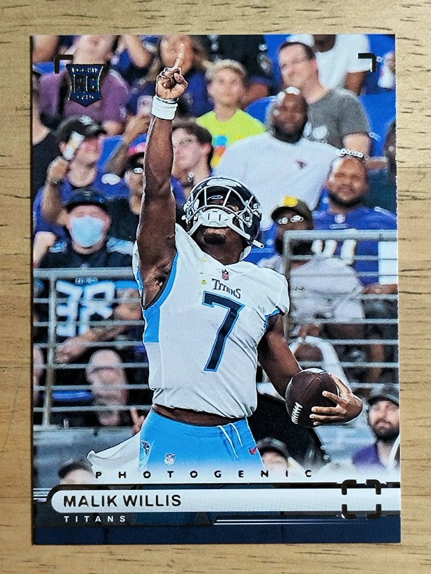 2022 Panini Chronicles Photogenic #29 Malik Willis