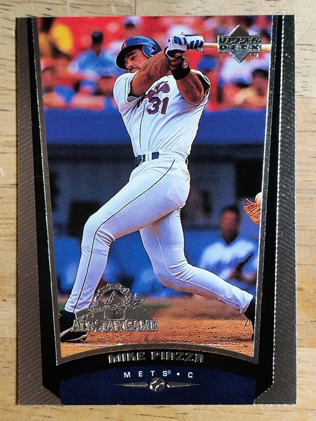 1999 Upper Deck #151 Mike Piazza