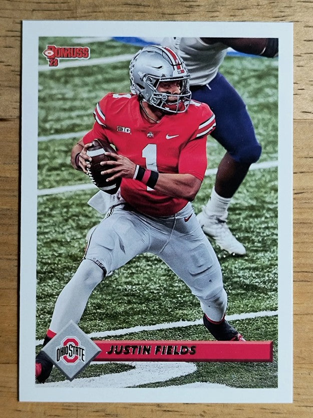 2023 Panini Chronicles Draft Picks Donruss Retro #10 Justin Fields