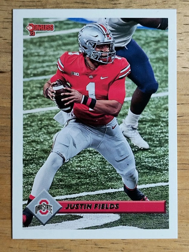 2023 Panini Chronicles Draft Picks Donruss Retro #10 Justin Fields