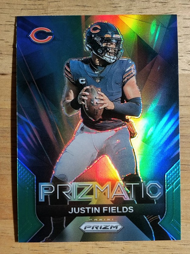 2023 Panini Prizm Prizmatic Prizms Green #3 Justin Fields