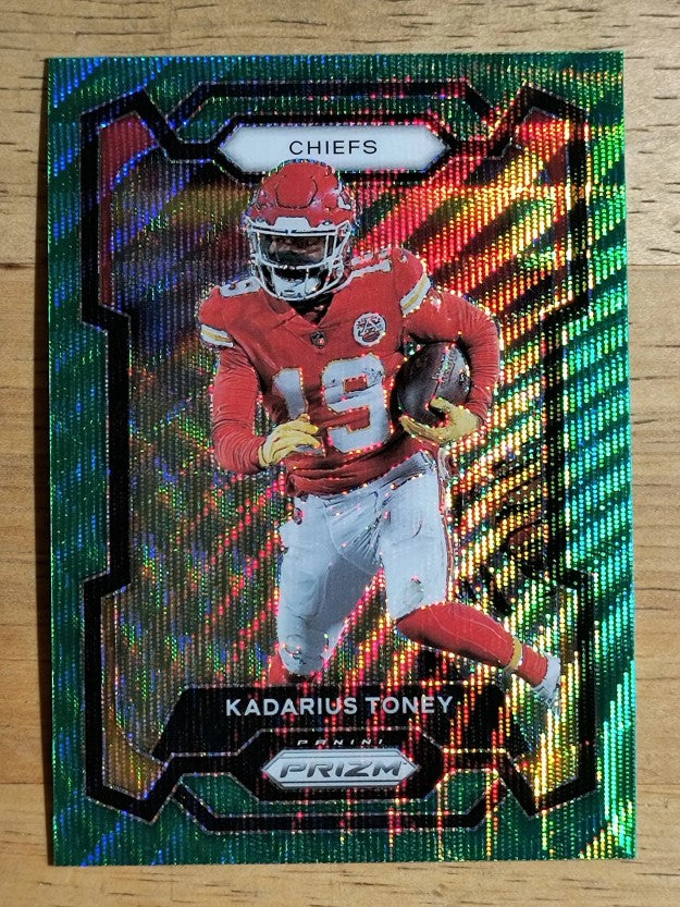 2023 Panini Prizm Prizms Green Wave #145 Kadarius Toney