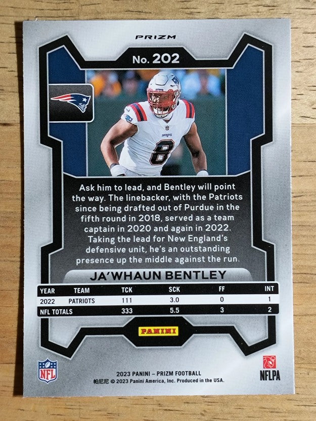 2023 Panini Prizm Prizms Orange Lazer #202 Ja'whaun Bentley