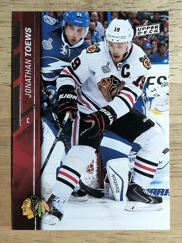 2015-16 Upper Deck #44 Jonathan Toews