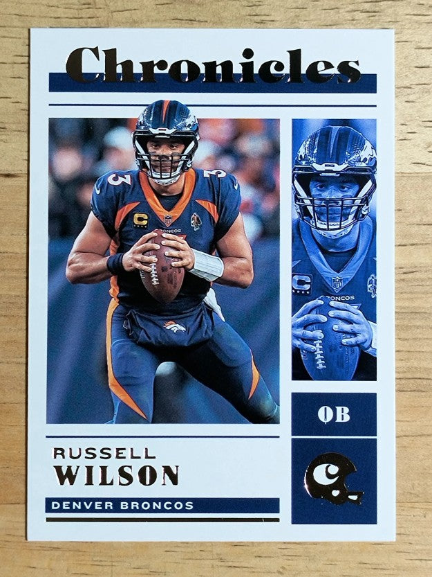 2022 Panini Chronicles #16 Russell Wilson