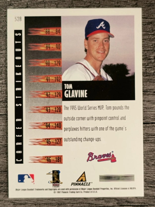 1997 Score #528 Tom Glavine RF